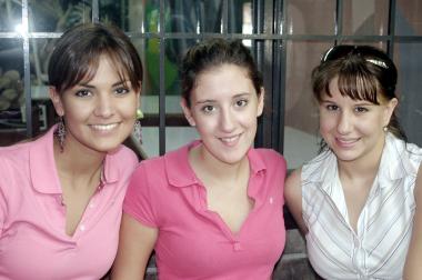 16 de agosto 2005 
Pamela Díaz de León, Cristina Bernal y Mónica Peressini.