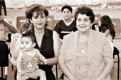 María Isabel de Martell, Anabel Martell y Ángel Martell.