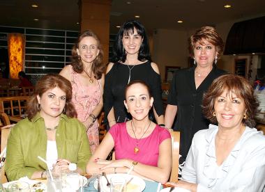 Martha Mena, Rosalía Mena de Bitar, Linda Handal de Zarzar, Gaby Silveyra de Herrera, Ivonne Villar de Dávila y Katia Handal de Zarzar.