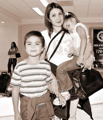 Gabriela González, Abraham y Ana Sofía Román viajaron al DF.