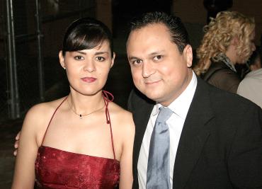 Graciela de Arias y Joaquín Arias.