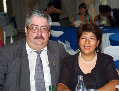 Guillermo Romero y María Elena de Romero.