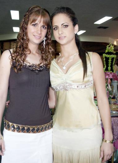 Nadia Giacomán y Diana Zarzar.