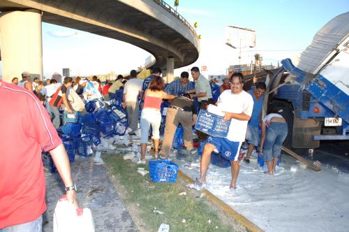 Miembros del Consejo de Vialidad que acudieron al lugar del siniestro indicaron que exigirán al Gobierno del Estado y a la Dirección de Urbanismo y Obras Públicas el cierre definitivo del DVR en tanto no se realice un estudio serio sobre la vialidad y seguridad de la obra.