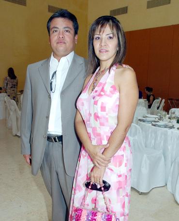 Sergio Peimbert y Rosa María Reyes.