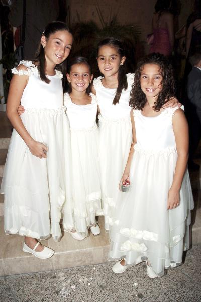 29 de agosto 2005
Lorena Vargas, Jimena Villarreal, Bárbara Villarreal y Sofía Vargas.