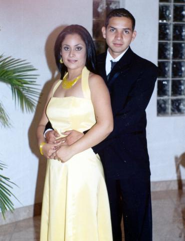 Elisa Morales Torres y José Gerardo Tinajero Andrade.