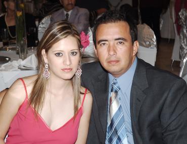 02 de septiembre 2005

Myriam Saucedo de Máynez y Luis Carlos Máynez.