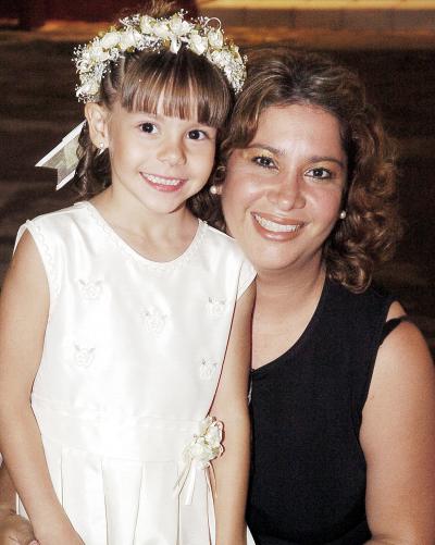 Gaby Mendoza con su hija Gaby.