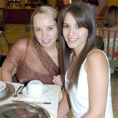 Karla Martínez Serhan y Alejandra Reed Serhan.