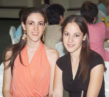 Ana Cristina Jiménez y Valeria Muñoz.