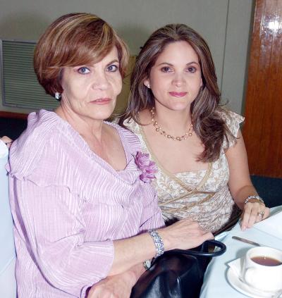 Mary de Ramos y Rosy de Ramos.