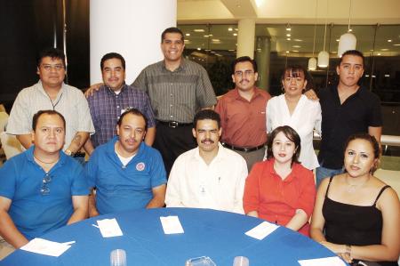 Rodrigo García, Marco Alvarado, Alfonso Juárez, Pedro Mijares, Héctor Delgado, Jorge Ramos, Cristina Quintana, Beatriz Vega, Mario López, Rebeca Rocha y  Armando Ovalle.