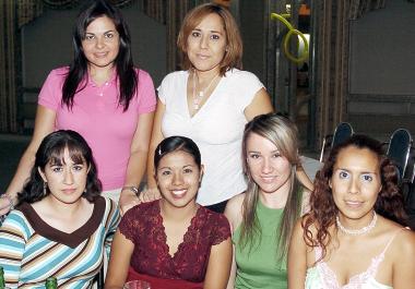 09 de septiembre 2005
Susy, Mercy, Gaby, Ale, Marcela, y Marlene.