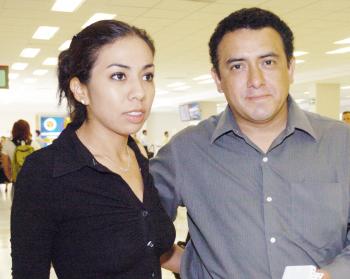 Alejandro Puebla fue despedido por Gladys Campa, antes de viajar al DF.