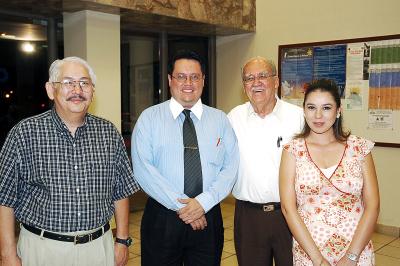 Benjamín Gómez, Guillermo Riesco, Alfonso López y Laura López.