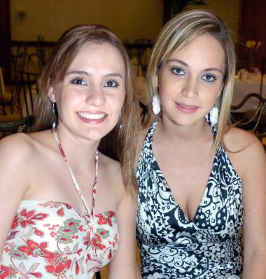 Zoyla Valdés y Claudia Rueda.