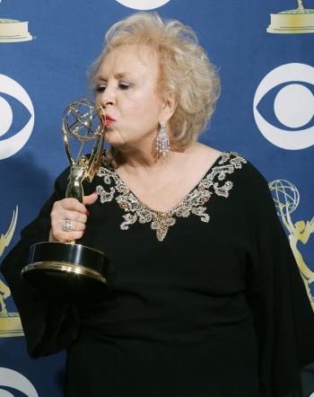 Como Mejor Actriz Secundaria, se impuso Doris Roberts.