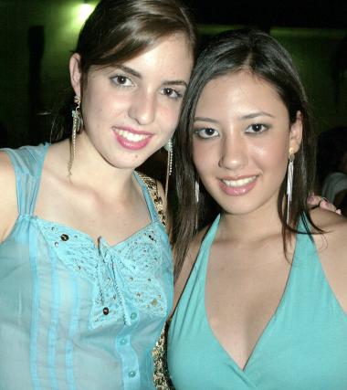 Ana Cecy Martín y Stephy Miranda.