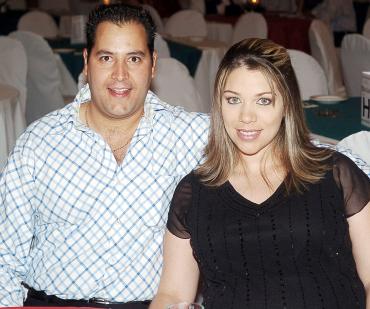 Alejandro Sánchez y Belinda de Sánchez.