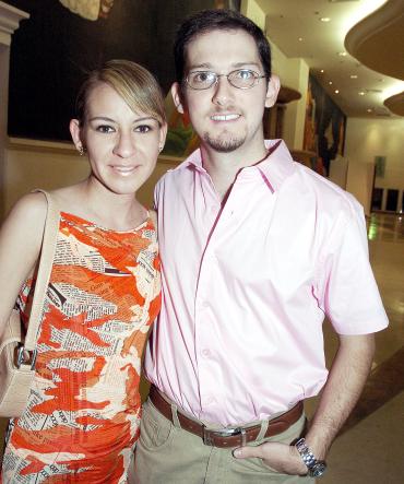 Marcela Cavazos y Jesús Arriaga.