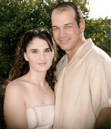 Sr. Javier Fernández Fernández y Srita. Beatriz González Cavazos.