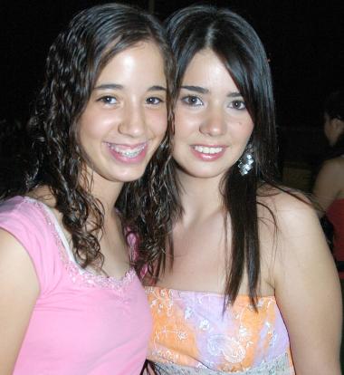 Ale Martínez y Anabel Salas.