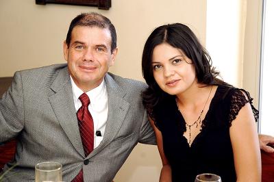 Pedro Díaz Rivera Roque y patricia Díaz Rivera Summers