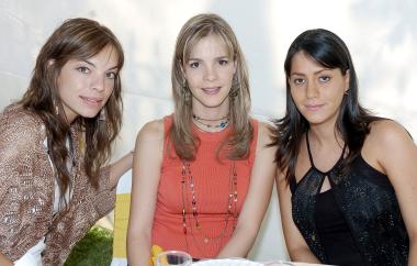 Marysofi Cobo, Ale Martínez y Carla Lozano.