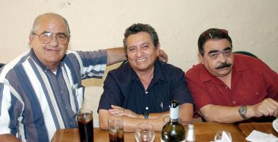 25 de septiembre 2005
Carlos Sada, Vicente Rodríguez y Héctor Chávez