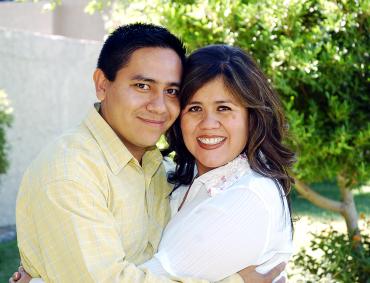 Marco Antonio y Claudia Marcela.