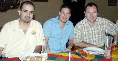 Julián Ramos, Salim Fahur y Bruno Solís.