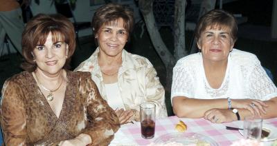 28 de septiembre 2005
Gaby Faya, Helen de Fernández y Lety Gómez.