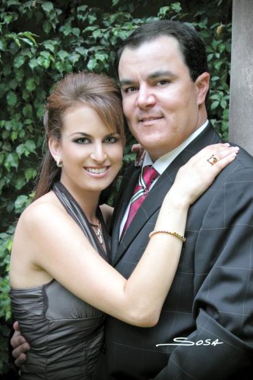 Sofía Zarzar Handal y Roberto Kuri.