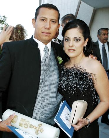 Óscar Beltrán Ríos y Cinthia Palomares.