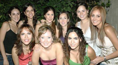 Paola pámanes, Susy hernández, Cecy Murra, Gaby Díaz de León, Any Ochoa, Ale Sotero, Mary Alarcón, Jaquie Montes y Claudia Torres.