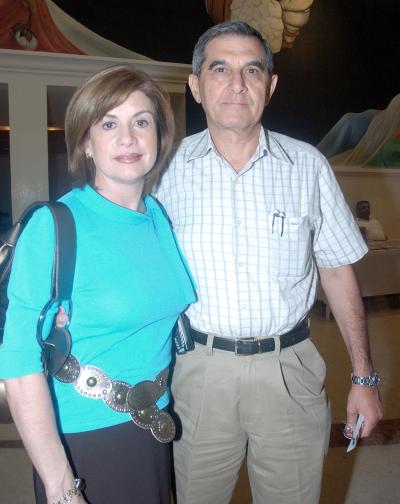 Nury de Murra y Eduardo Murra.