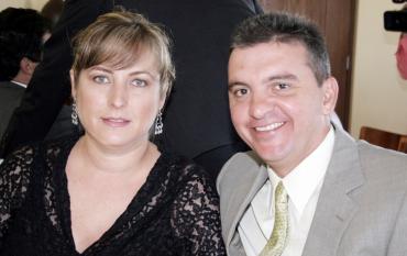 Bárbara de Garza y Gustavo Garza.