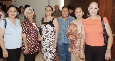 Silvia Sánchez, Laura de Espino, Rosario de Ortiz, Yolanda Cantú, Verónica y Yolanda Sánchez.