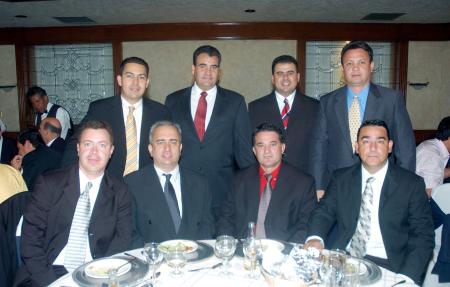 Gabriel  Calvillo, Daniel Amarante, Jaime Díaz de León, Gabriel Viesca, Eduardo Cepeda, Enrique Silveyra, Ziad Giacomán y Ricardo Hamdan.