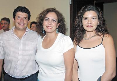 Verónica Esqueda Tello , Héctor Ramírez y Martha Arriaga