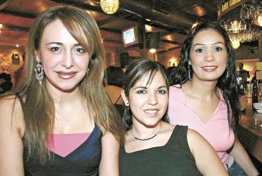 Vanessa Delgadillo, Carolina Venegas y Grayan Villalobos.