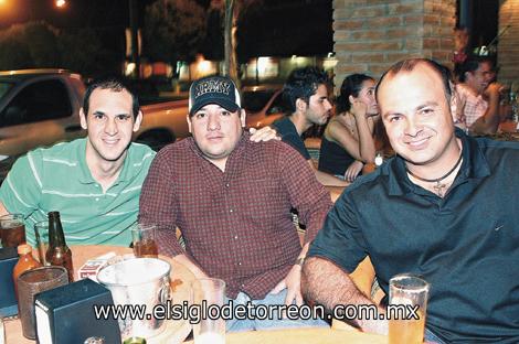 José Ramón García, Jairo Soto y Carlos de la Garza