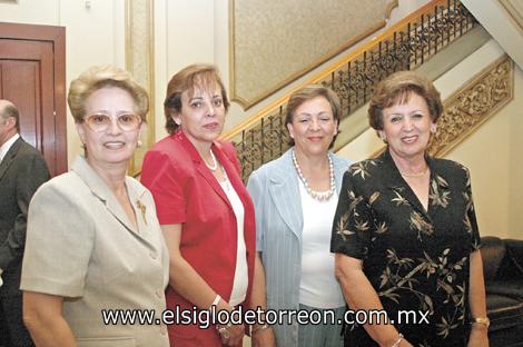 Susana Niño de Rivera, Rosa, Rita y Pilar Sánchez