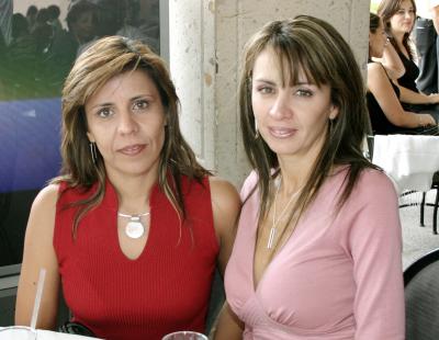 Ana Cristina García y Vero García.