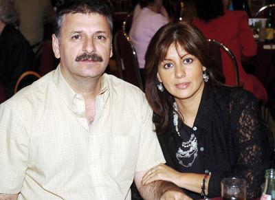 Teófilo Murra y Jaqueline de Murra.