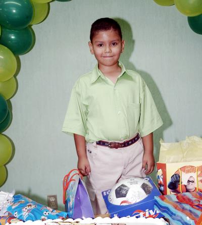 Aldaír Rodríguez Campos cumplió seis años, motivo por el cual disfrutó de una merienda que la organizaron.