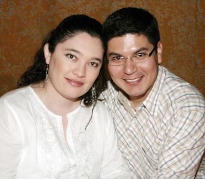 Rosalinda Jiménez y Luis Castro.