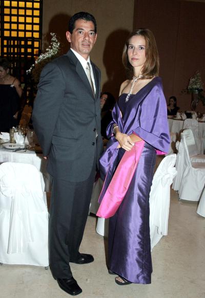 Edmundo Castañeda y Gaby Sirgo..