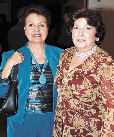 Victoria Acosta y Vivi de la Peña.